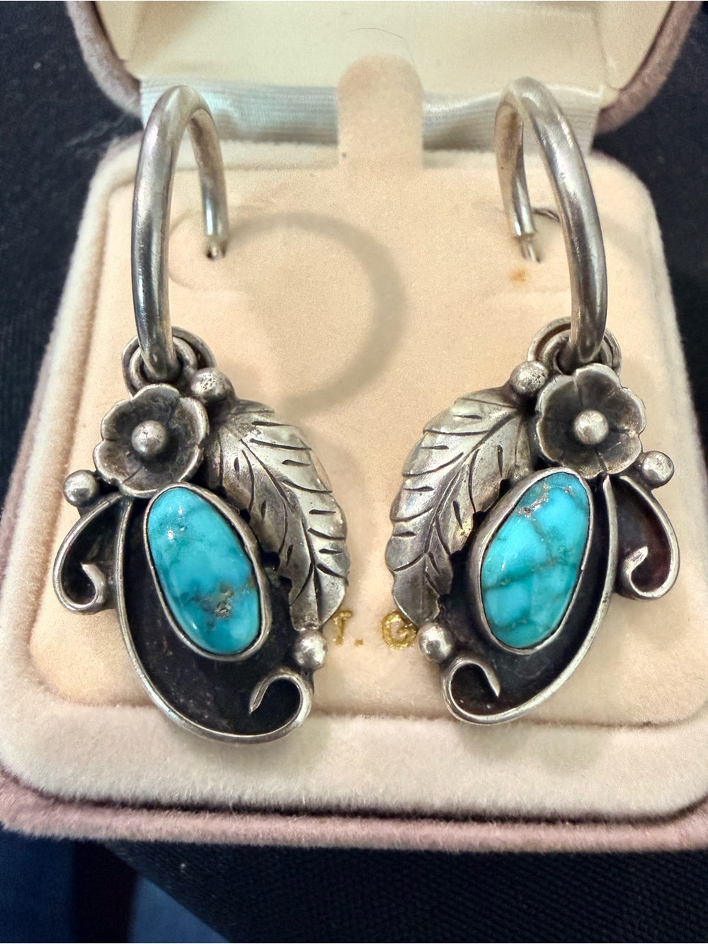 Vintage Phil Chapo Sterling Silver Turquoise Floral Hoop Earrings - Blue - Picture 3 of 3